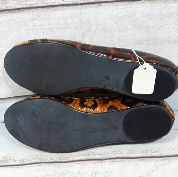 Valenci Leopard Patent Slip On Flat Shoe 7.5 M - Picture 4 of 6